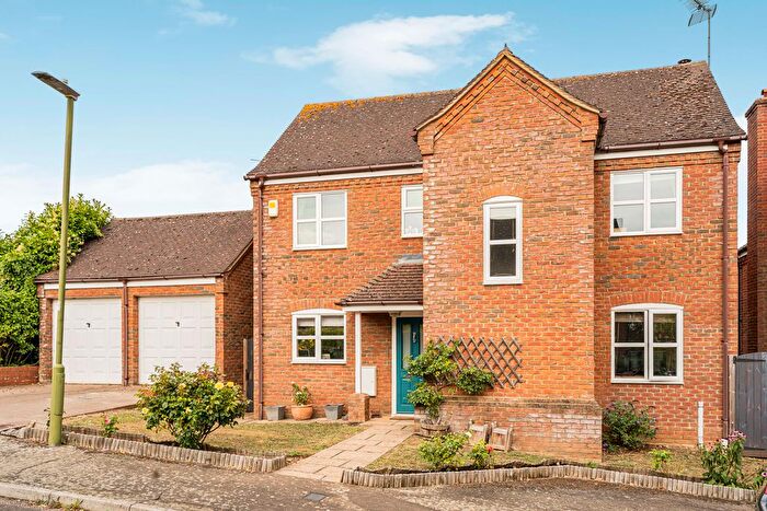 4 Bedroom Detached House For Sale In Bradway, Whitwell, SG4