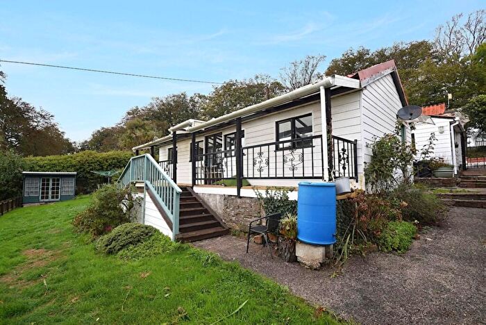 2 Bedroom Bungalow To Rent In Cedar Bungalow, Lenwood Road, EX39