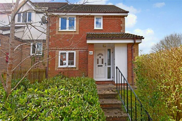 3 Bedroom End Of Terrace House To Rent In Roman Way, Market Lavington, Wiltshire, SN10