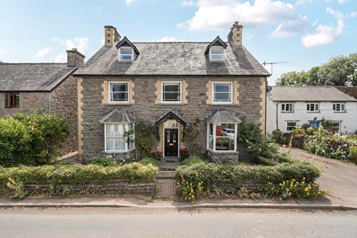 5 Bedroom Detached House For Sale In Clifford, Hereford, HR3
