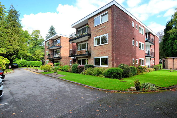 2 Bedroom Flat For Sale In Clysbarton Court, Bramhall Park Road, Bramhall, Stockport, SK7