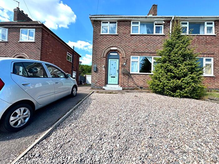 3 Bedroom Semi Detached House For Sale In Loughborough Road, Whitwick, Coalville, LE67