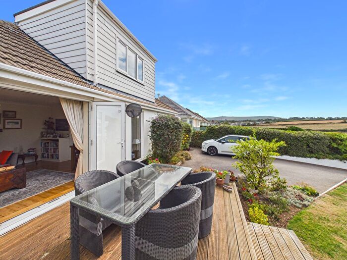 4 Bedroom Bungalow For Sale In Illogan Downs, Redruth, TR15