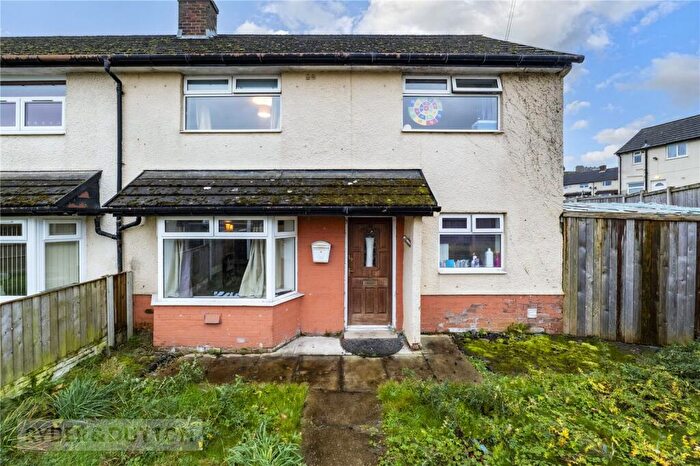 3 Bedroom End Of Terrace House For Sale In Ash Tree Gardens, Halifax, West Yorkshire, HX2