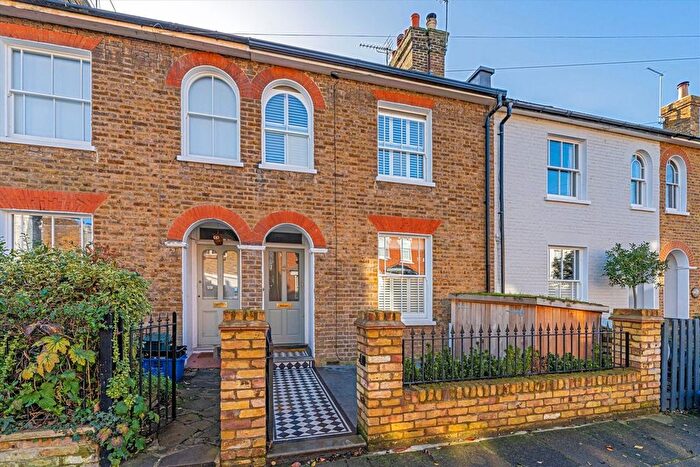 3 Bedroom Terraced House To Rent In Albert Road, Teddington, TW11