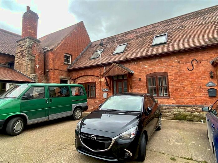 3 Bedroom Barn Conversion To Rent In Moreton-On-Lugg, Hereford HR4