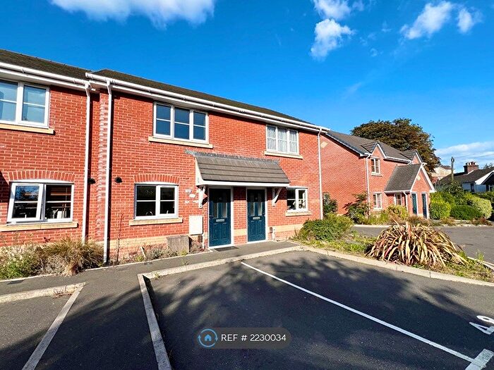 2 Bedroom Terraced House To Rent In Langley Road, Poole, BH14