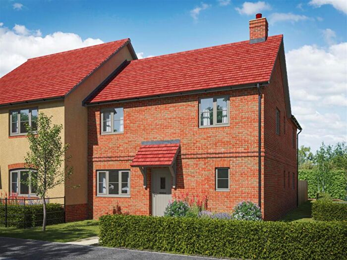 4 Bedroom Semi-Detached House For Sale In Chestnut Drive, Staunton, GL19