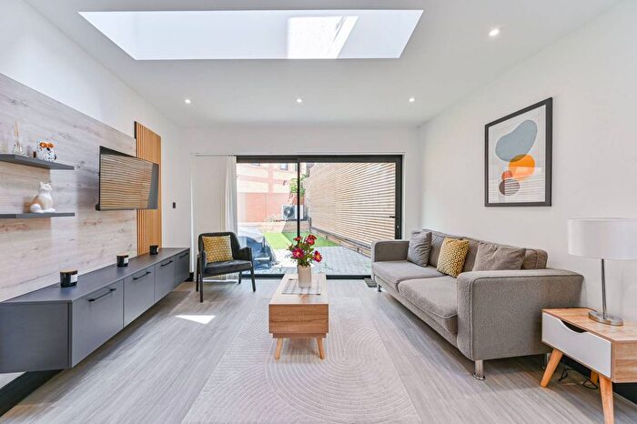 3 Bedroom Terraced House To Rent In Laurie Grove, New Cross, London, SE14