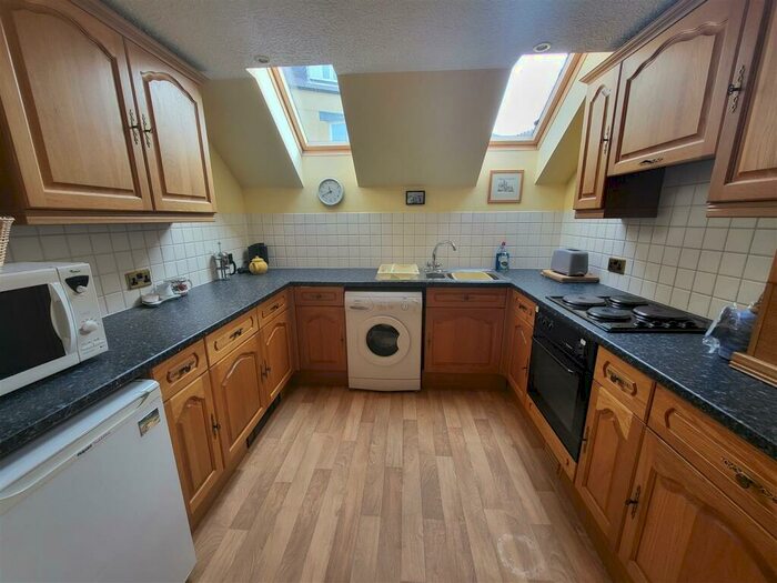 3 Bedroom Apartment For Sale In "Up Above" Flat, Cresswell Street, Tenby, Pembrokeshire., SA70