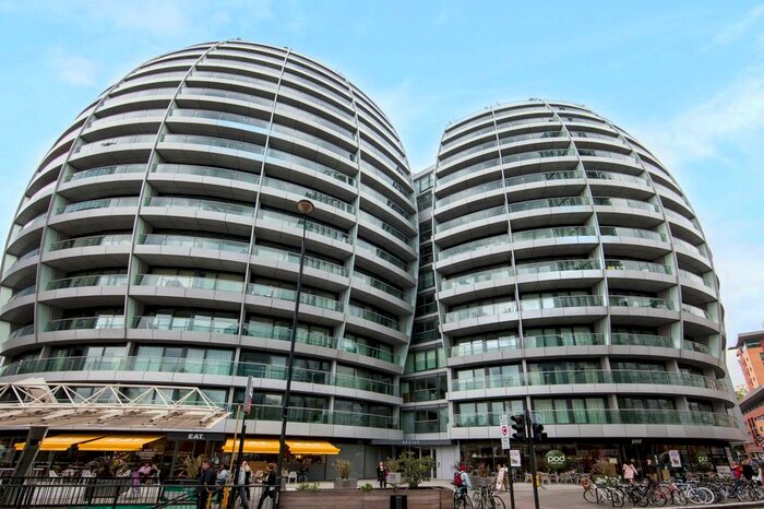 Studio To Rent In Bezier Apartment, Shoreditch, London, EC1Y