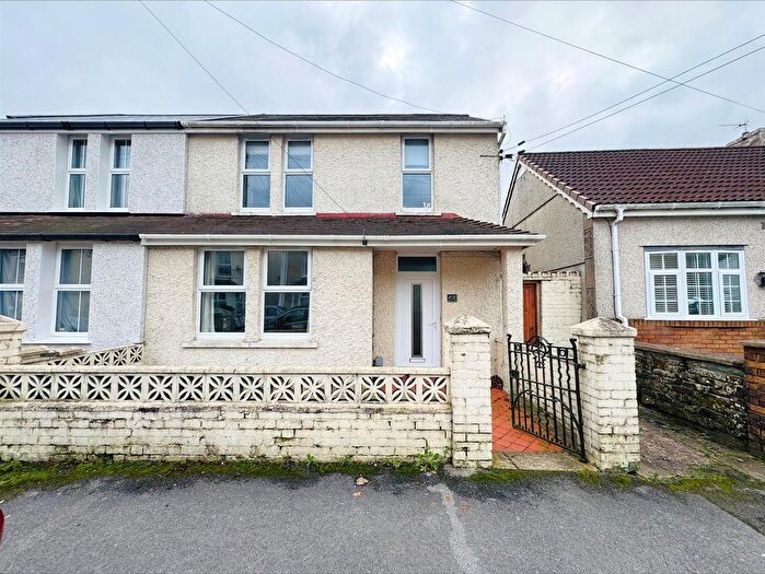 3 Bedroom Semi-Detached House For Sale In Ashburnham Road, Pembrey, Burry Port, SA16