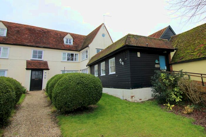 2 Bedroom Flat To Rent In Eden End, Feathers Hill, Hatfield Broad Oak CM22