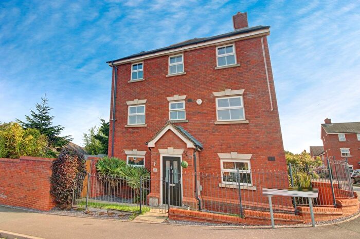 4 Bedroom Semi-Detached House For Sale In Capercaillie Drive, Cannock, WS11