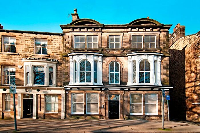 2 Bedroom Flat To Rent In Regent Parade, Harrogate, HG1