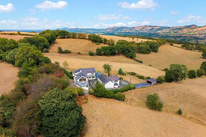 6 Bedroom Detached House For Sale In Llanrhaeadr, Denbigh, Denbighshire, LL16