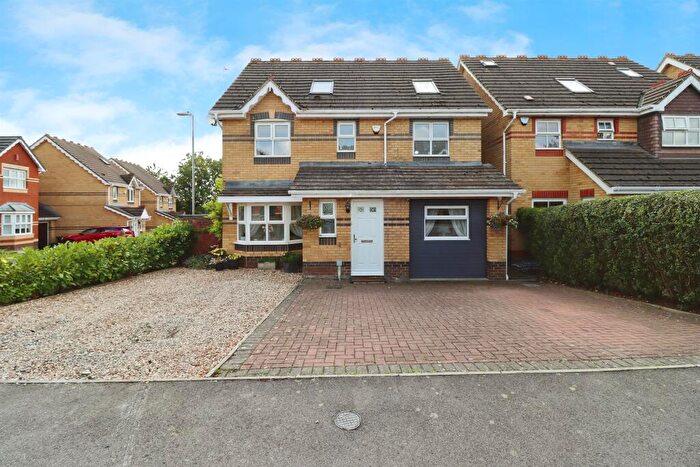 6 Bedroom Detached House For Sale In Scott Walk, Bridgeyate, Bristol, BS30