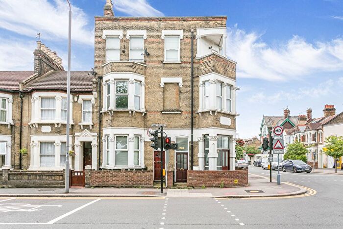 2 Bedroom Flat To Rent In Dames Road, London, E7