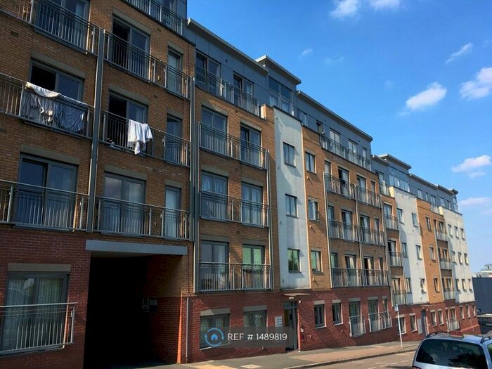 2 Bedroom Flat To Rent In Irving Street, Birmingham, B1