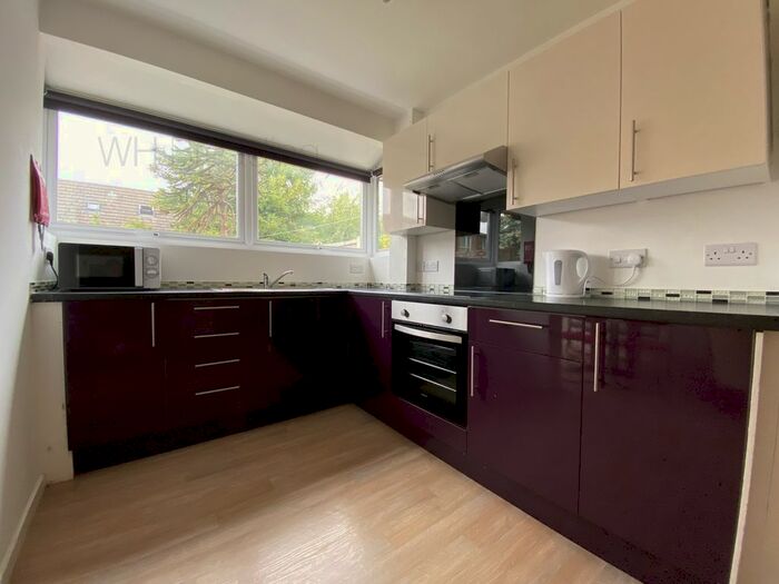 5 Bedroom Terraced House To Rent In Nursery Walk, Canterbury, CT2