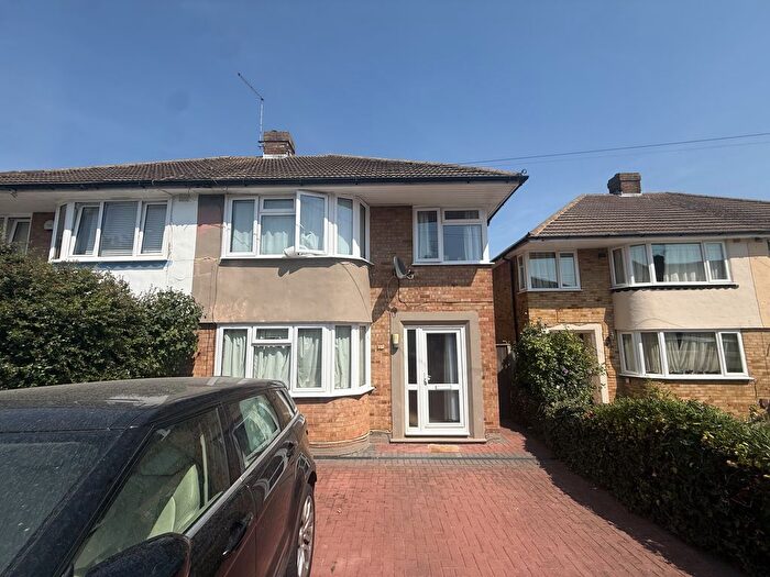 3 Bedroom Semi-Detached House To Rent In Northumberland Avenue, Gillingham, ME8