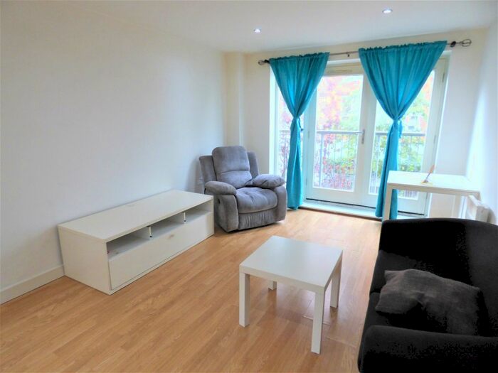 2 Bedroom Flat To Rent In Heathfield Court, Tredegar Road, London, E3