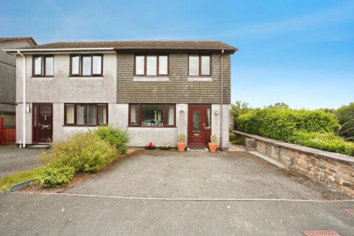 3 Bedroom Semi-Detached House For Sale In Grove Park Court, Liskeard, Cornwall, PL14