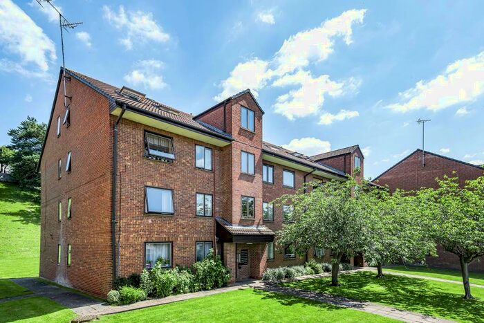 1 Bedroom Apartment To Rent In Tippett Rise, Reading, RG2