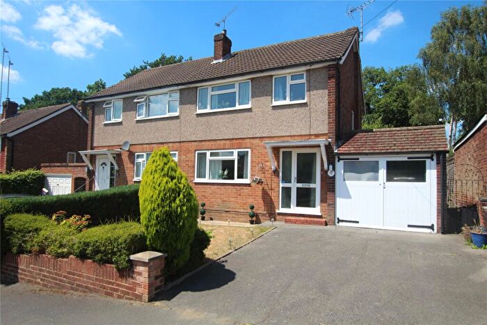 3 Bedroom Semi-Detached House For Sale In Limewood Close, Woking, Surrey, GU21