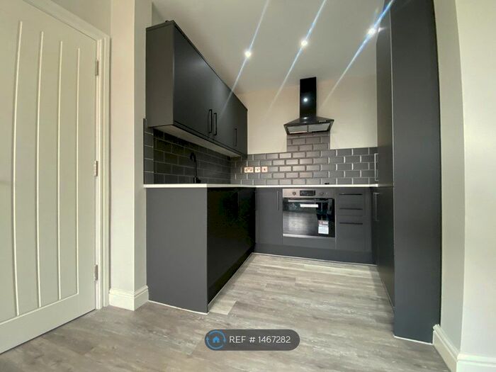 1 Bedroom Flat To Rent In Hall Gate, Doncaster, DN1