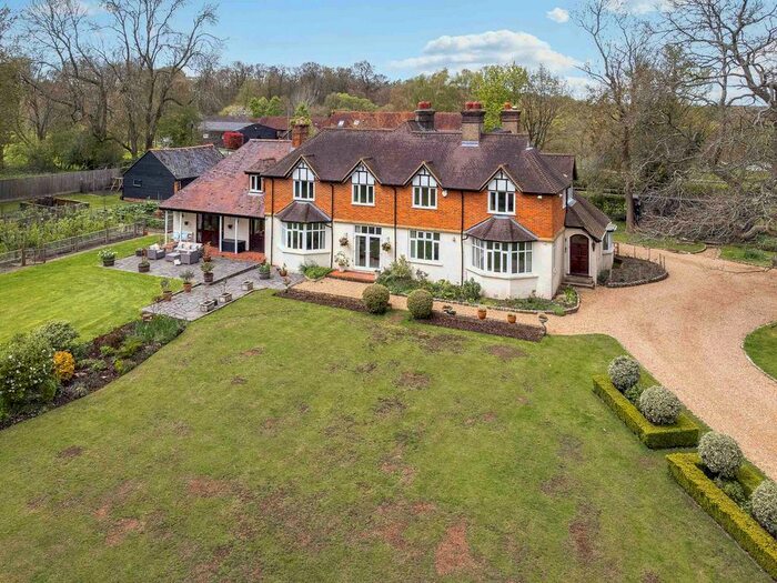 5 Bedroom Country House For Sale In Woodrow, Amersham, HP7