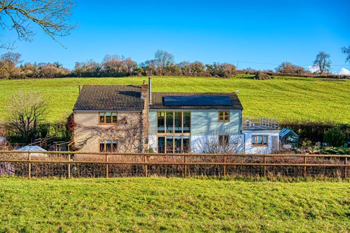 6 Bedroom Detached House For Sale In Shepherds Hill, Buckhorn Weston, SP8