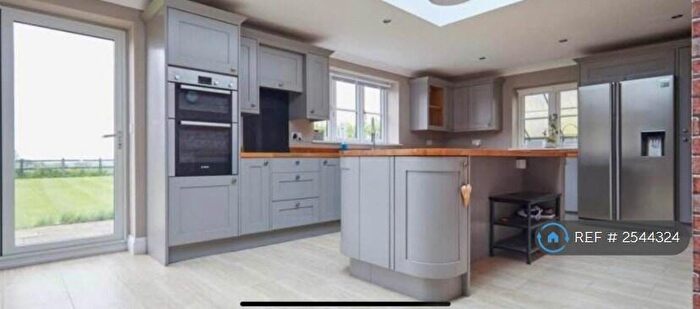 4 Bedroom Semi-Detached House To Rent In Fakenham Road, Briston, NR24