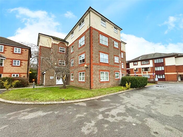 1 Bedroom Apartment For Sale In London Road, Reading, Berkshire, RG1