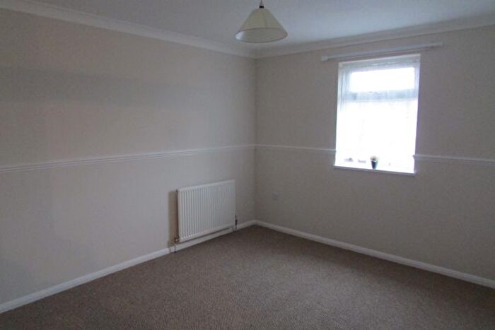 3 Bedroom Terraced House For Sale In Brudenell, Peterborough, PE2