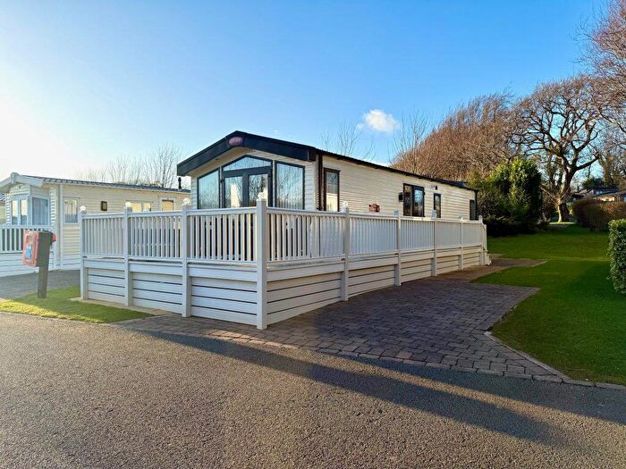 2 Bedroom Park Home For Sale In Plas Coch Country And Leisure Retreat – Wales, LL61