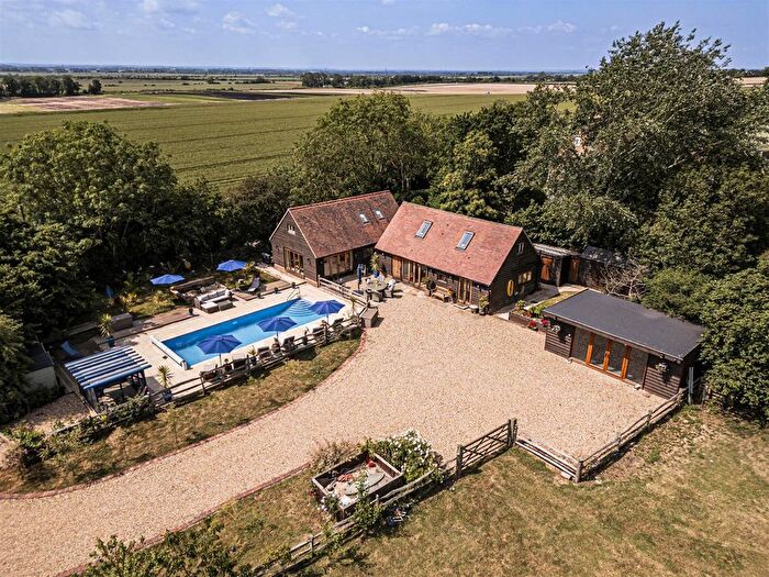 4 Bedroom Detached House For Sale In Grinsell Hill, Minster, Ramsgate, CT12