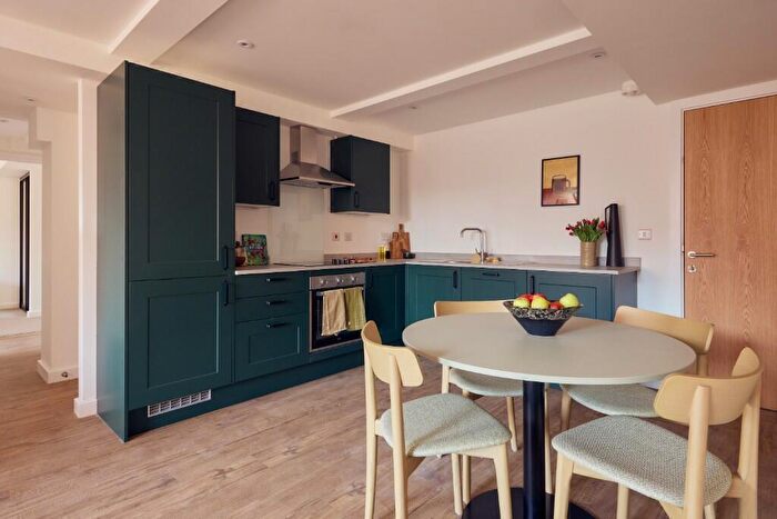 2 Bedroom Apartment To Rent In British Waterways Building, Castle Wharf, Nottingham, Nottingham City, NG1