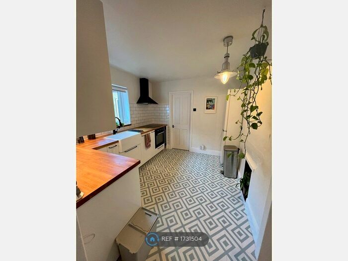 1 Bedroom Flat To Rent In East Ham, London, E6