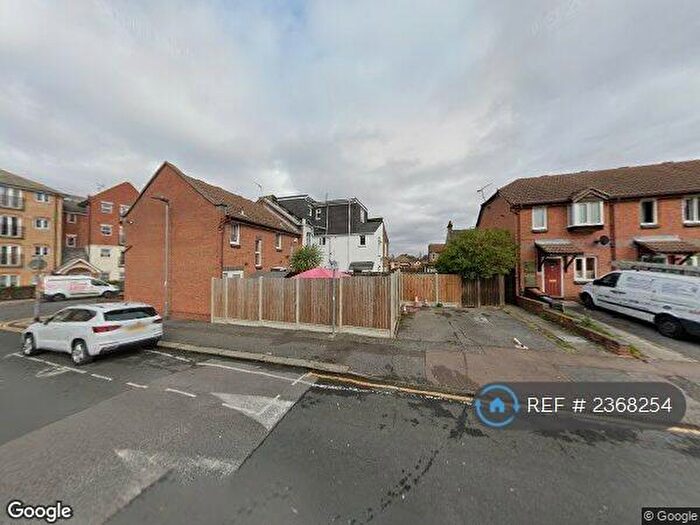 1 Bedroom Semi-Detached House To Rent In Tanner Street, Barking, IG11