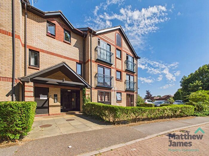2 Bedroom Flat To Rent In Claremont Heights, Colchester, CO1