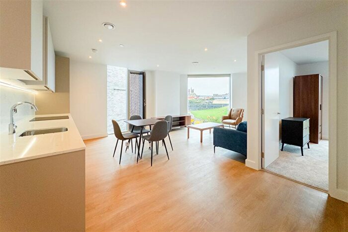 2 Bedroom Apartment To Rent In Victoria Riverside, M4