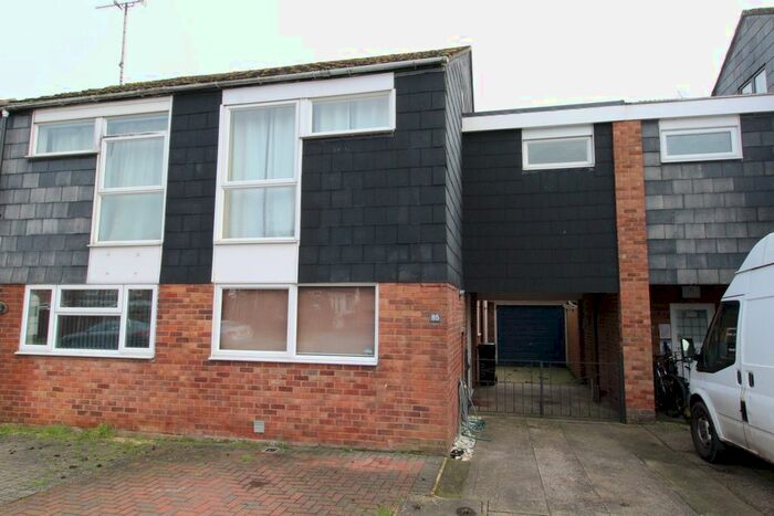 3 Bedroom Semi-Detached House To Rent In Hargrave Avenue, Needham Market, IP6