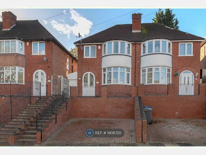 3 Bedroom Semi-Detached House To Rent In Foden Road, Birmingham, B42
