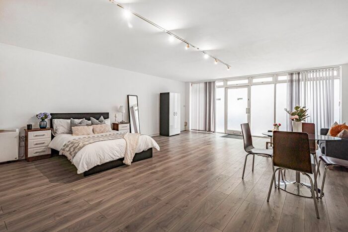 Studio For Sale In Palmers Road, London, E2