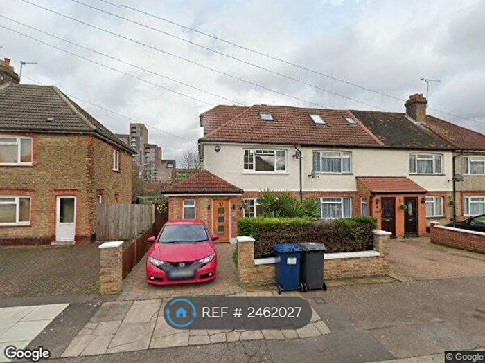 3 Bedroom End Of Terrace House To Rent In Hyde Crescent, London, NW9