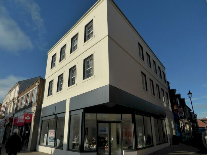 1 Bedroom Flat To Rent In Flat - High Street, Newmarket, Suffolk, CB8