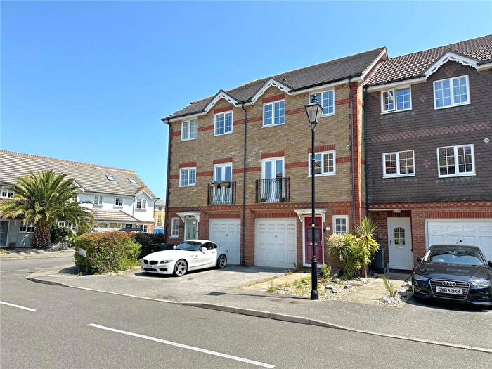 4 Bedroom Town House For Sale In Long Beach Mews, Eastbourne, East Sussex, BN23