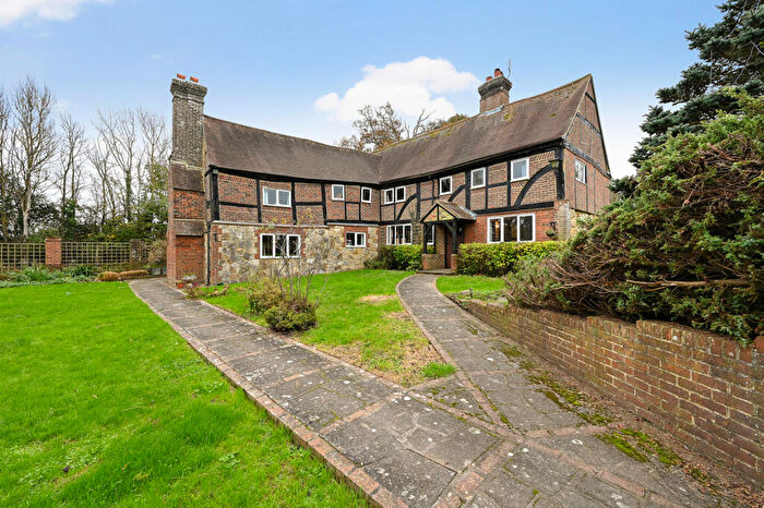5 Bedroom Detached House For Sale In Moats Lane, South Nutfield, RH1