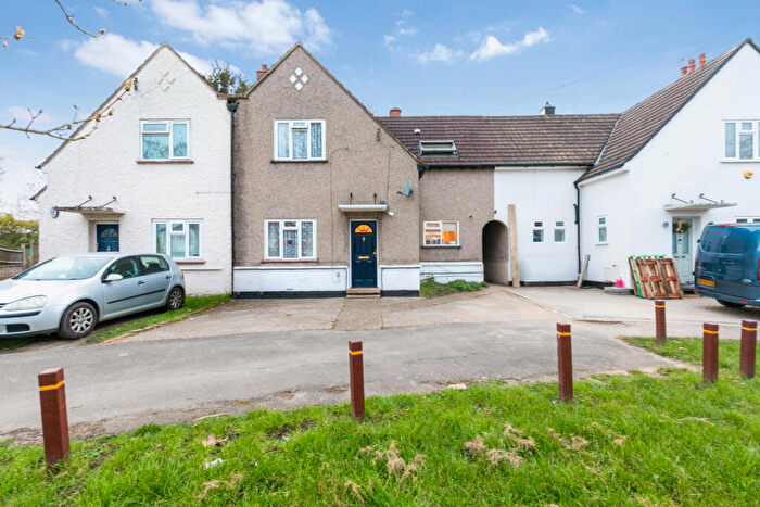 3 Bedroom Terraced House For Sale In Collingwood Road, Sutton, SM1